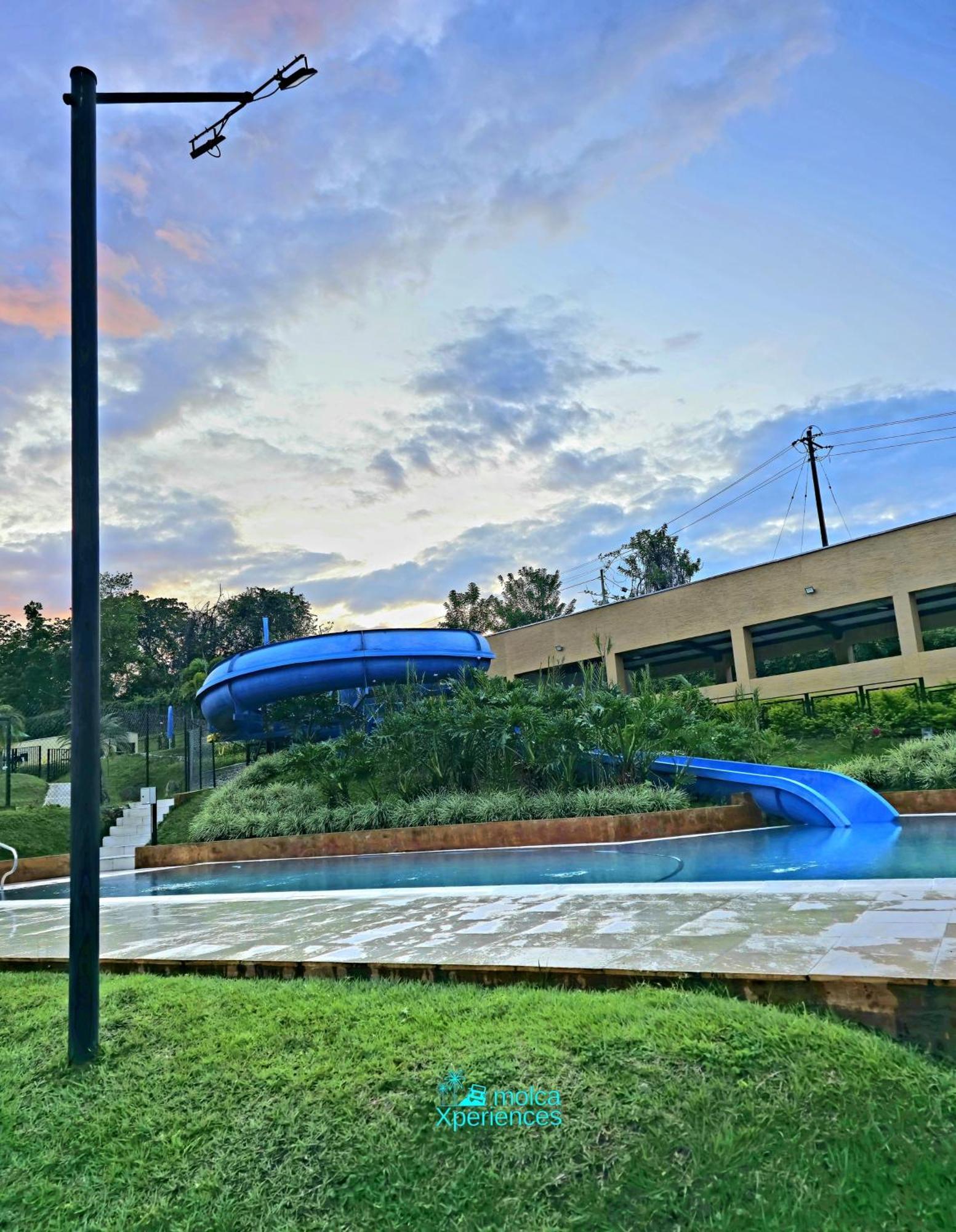 Apartamento Privado Vacacional A 5M Del Aeropuerto, 20 Minutos Del Parque Del Cafe Y Centro De Armenia Con 4 Piscinas, 3 Jacuzzi, Sauna By Molca Xperiences 3H Exterior photo